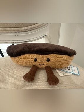 Retired NWT Amuseables Étienne Éclair Authentic